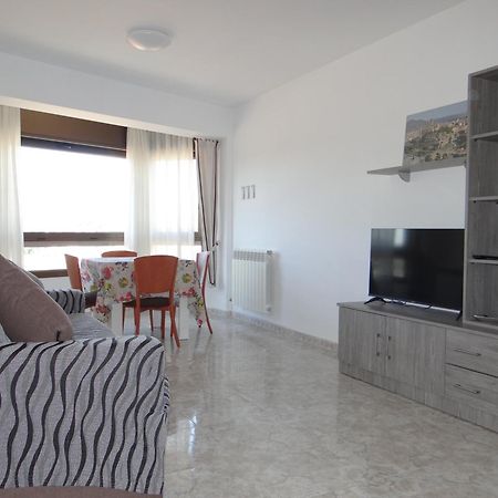 Manresa Apartamentos Turisticos Zewnętrze zdjęcie