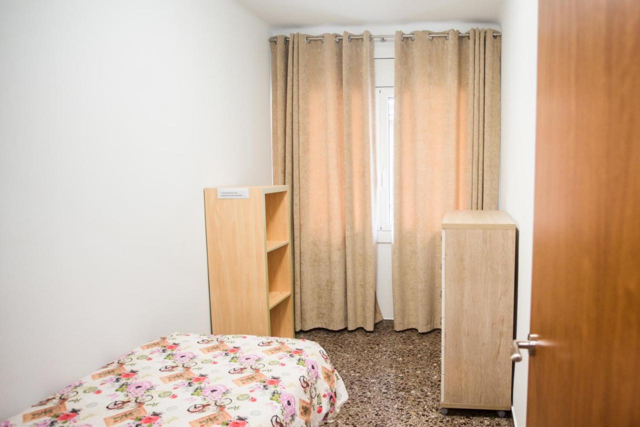Manresa Apartamentos Turisticos Zewnętrze zdjęcie