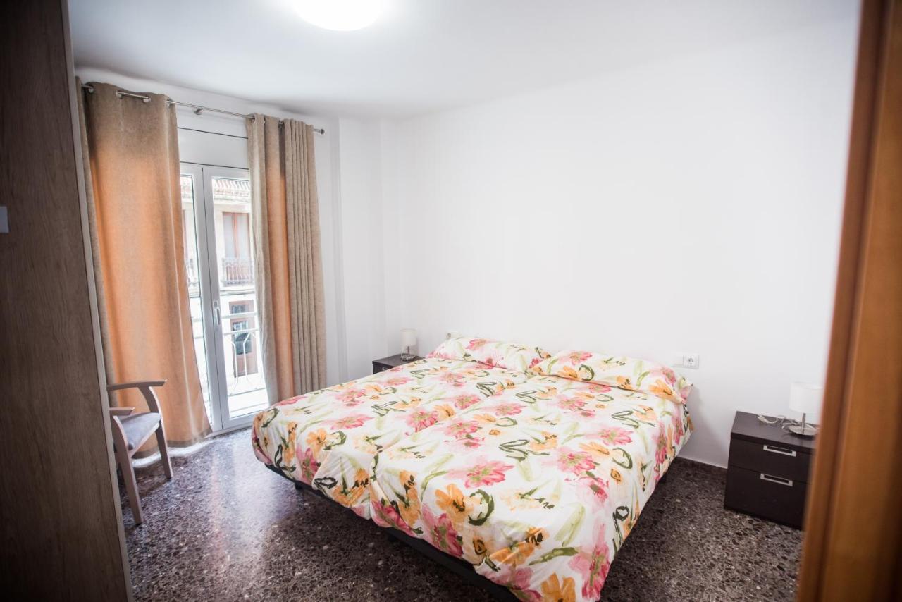 Manresa Apartamentos Turisticos Zewnętrze zdjęcie