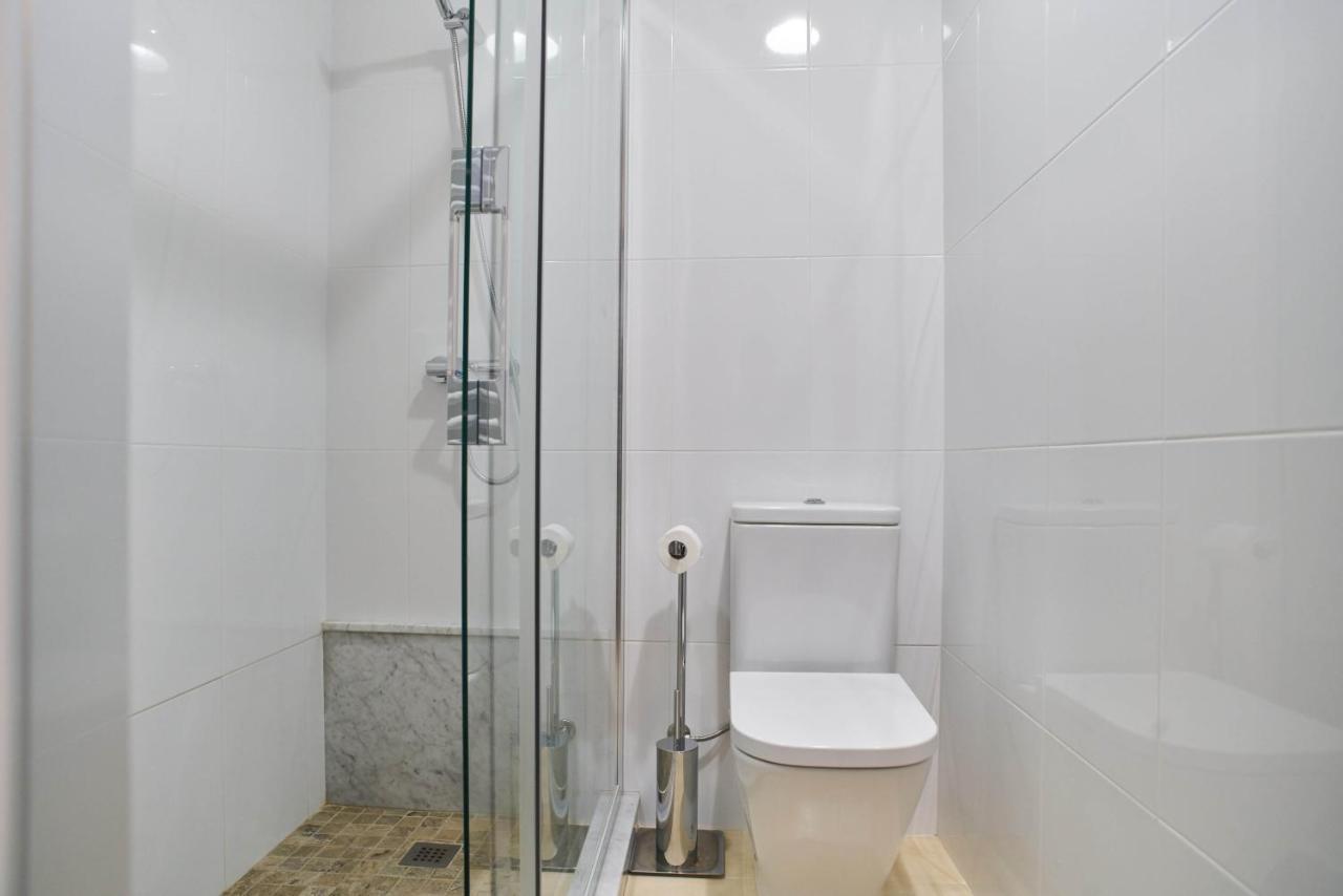 Manresa Apartamentos Turisticos Zewnętrze zdjęcie