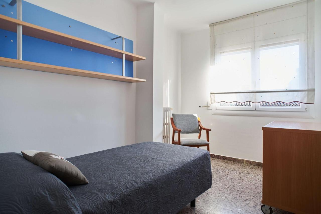 Manresa Apartamentos Turisticos Zewnętrze zdjęcie